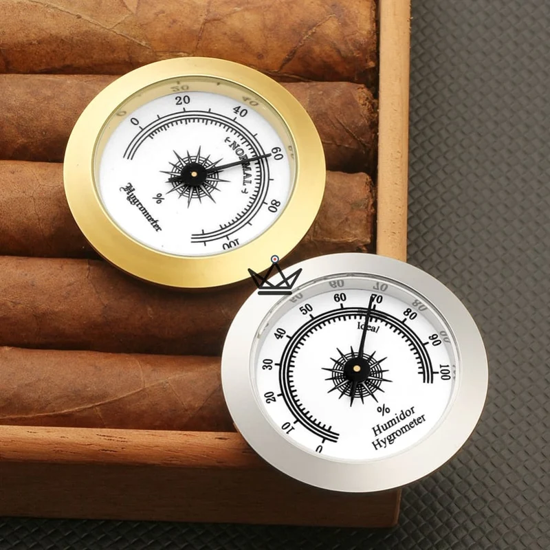 Hygromètre Mécanique Cigares AURUM — 50 × 10 mm, Format Étui Compact | Cave Cigare