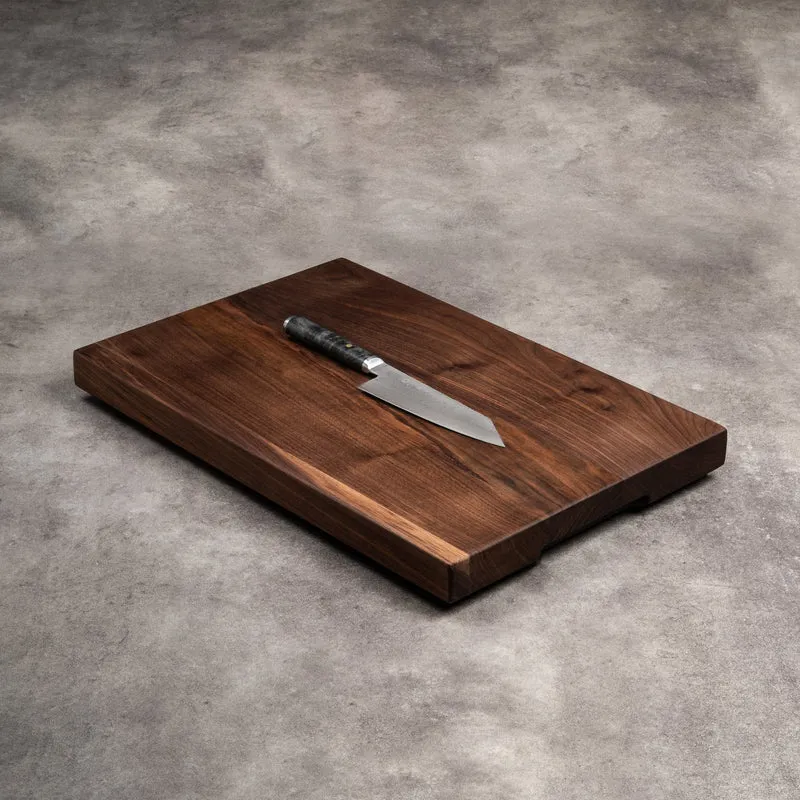 PLANCHE À DÉCOUPER 21 X 14 X 2.25 NOYER HAZAKI