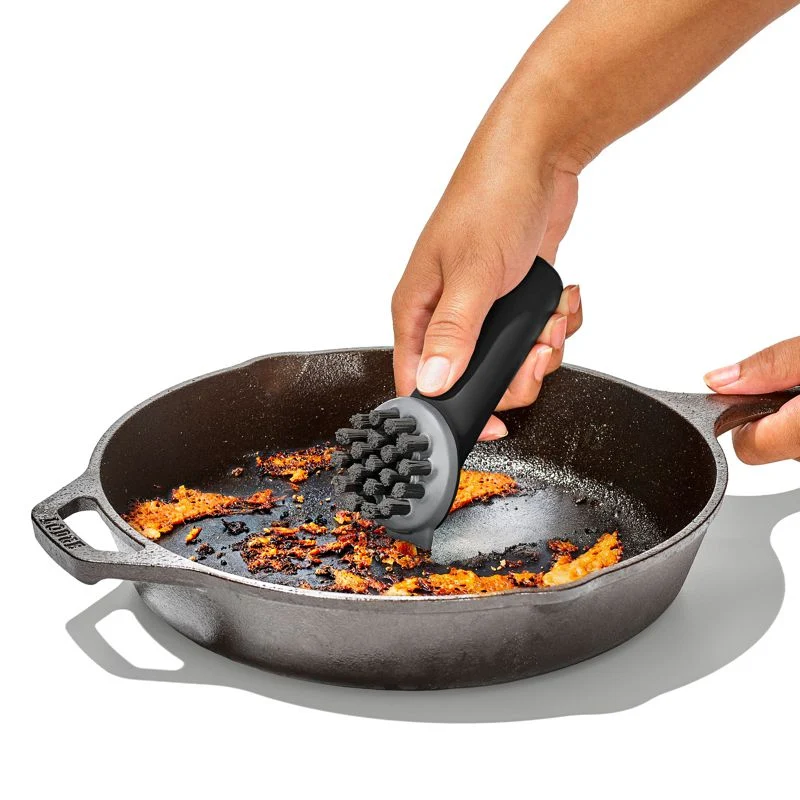 BROSSE À RÉCURER POUR FONTE DANESCO