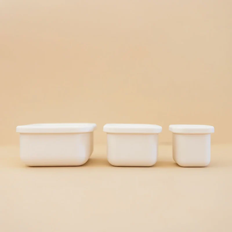 ENS. (3) BOLS ET COUVERCLES EN SILICONE COQUILLE MINIKA