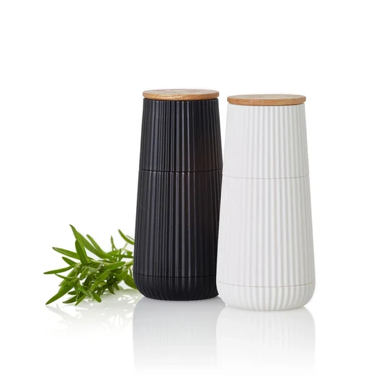 ENS. MOULIN POIVRE & SEL NOIR & BLANC 4.8" SWISSMAR