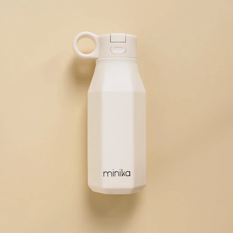 BOUTEILLE D'EAU SILICONE & PAILLE COQUILLE MINIKA