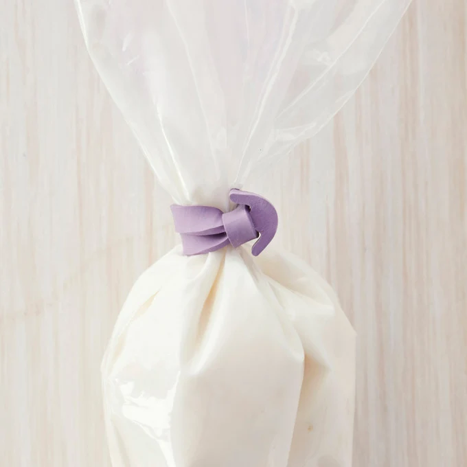 ATTACHE SAC À PÂTISSERIE WILTON