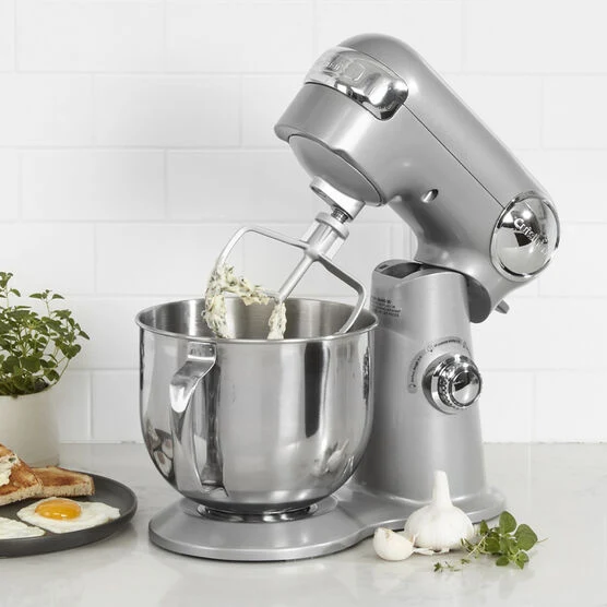 BATTEUR SUR SOCLE 5-1/2 PTES (5.2 L) ARGENT CUISINART